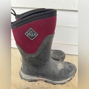 MUCK Women's Arctic Ice Agat Waterproof Mid Rubber Rain Boots